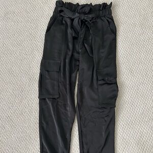 RO & DE High Waisted Cargo Pants